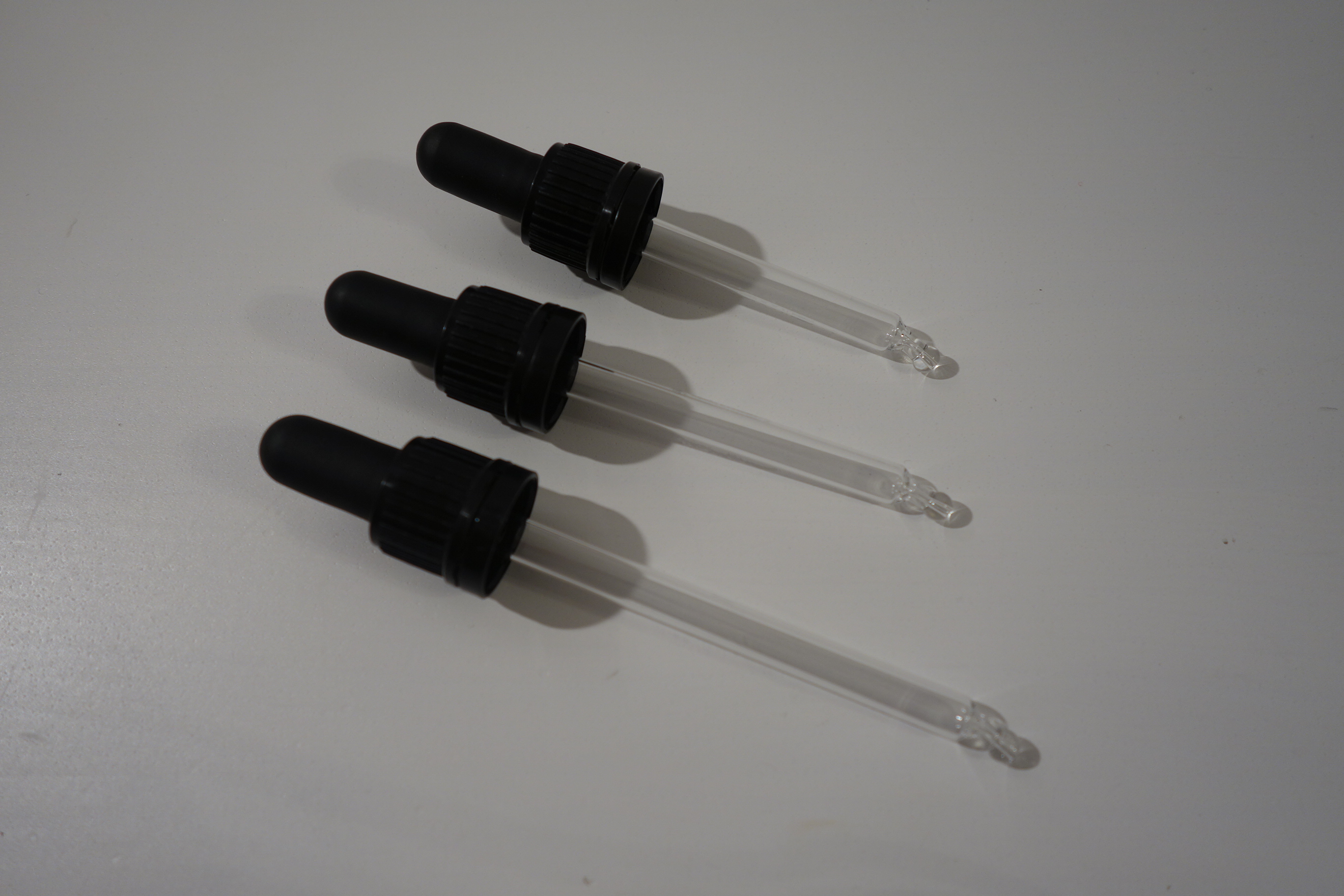 LaVita Tropfpipetten schwarz 30ml I 50ml I 100ml